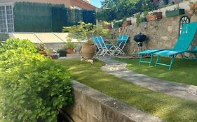 Beautiful Apartment With Garden